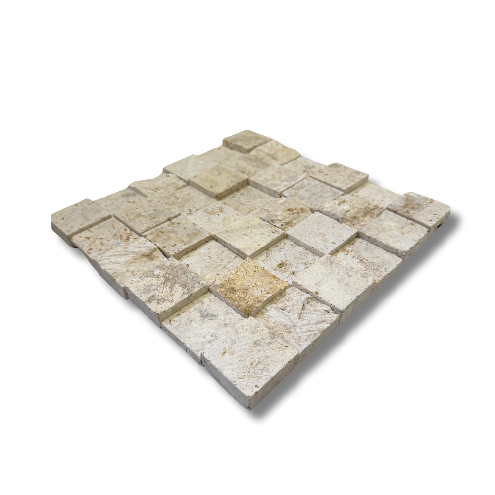 珊瑚石を使ったモザイクシート。天然素材のナチュラル感がある色合いのモザイク。