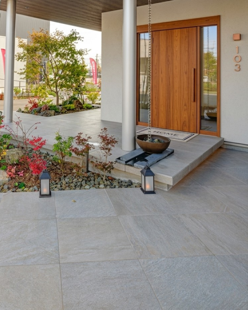 石目調のグレージュ玄関タイル